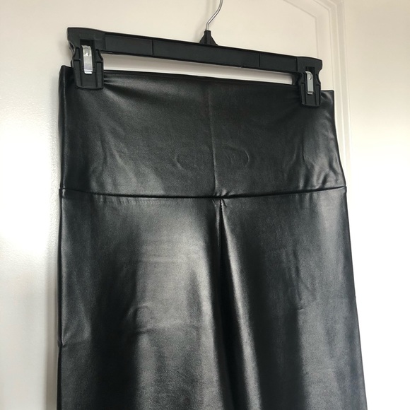 🆕High Waist Faux Leather Leggings Glossy - Picture 12 of 12